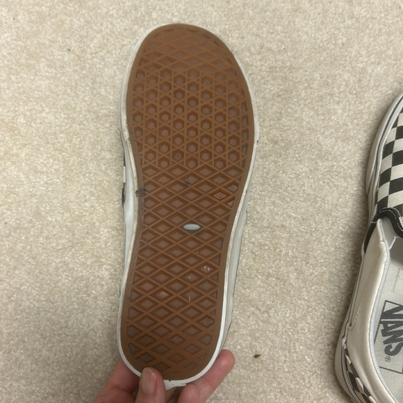 Checkered Van’s 7.5–Go retro or go home - Picture 2 of 9